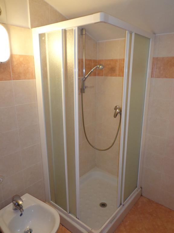 אניירי Agriturismo Val Della Pieve חדר תמונה