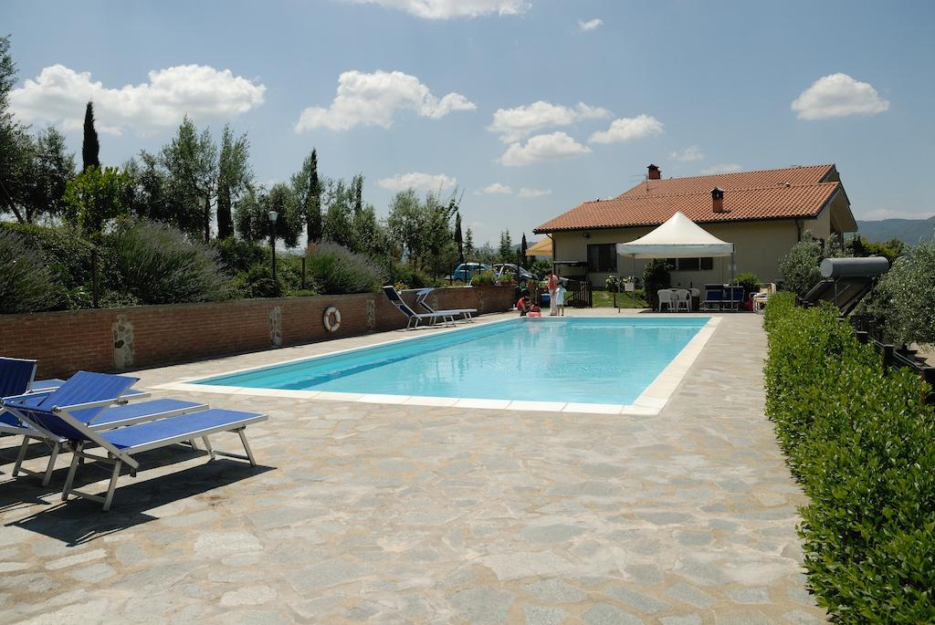 אניירי Agriturismo Val Della Pieve מראה חיצוני תמונה